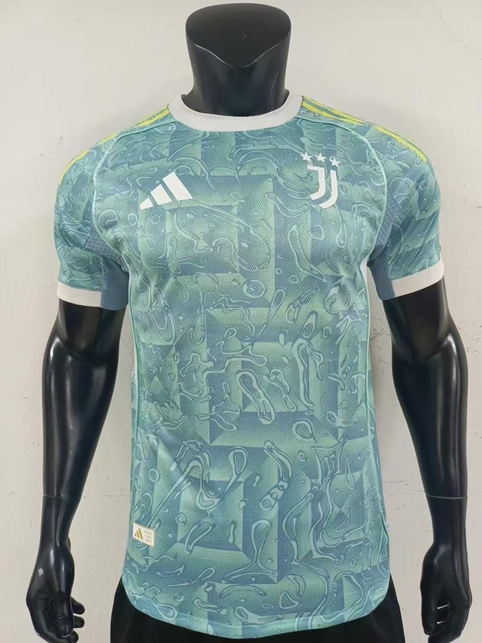 c402f4b6-07ff-4a91-a286-84fc8958110f.jpeg Juve - Image 1