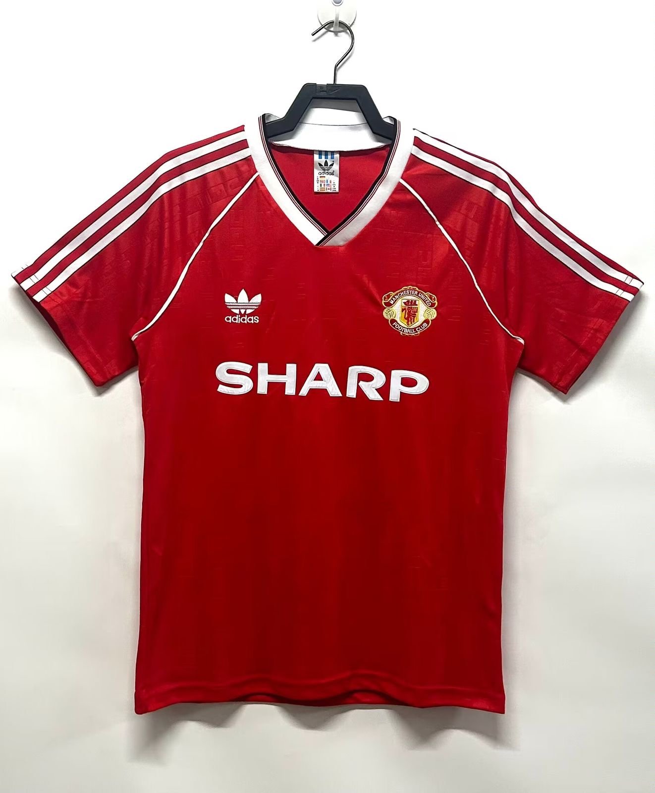c8267f21-80ad-44a2-ba23-db3ef6403b4f-1.jpeg Man United - Image 1